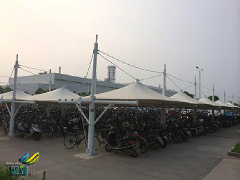 自行車棚遮陽棚讓環(huán)境綠色起來*自行車棚遮陽棚的優(yōu)點